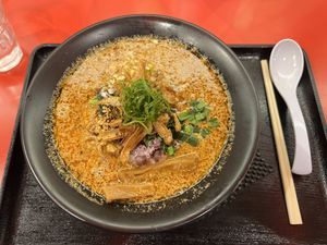 View of a bowl of ramen from above